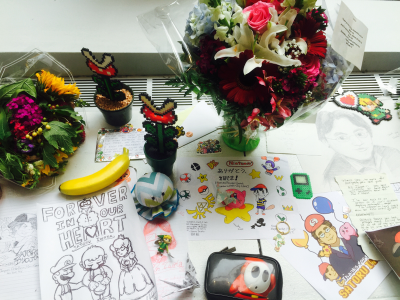 Illustration for article titled Satoru Iwata Memorial At The Nintendo World Store In NYC